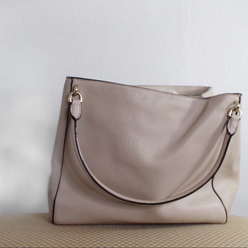 Kate Spade Purse Beige Color - Picture 2 of 6